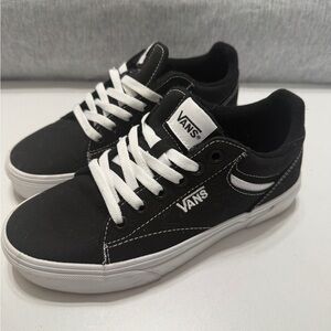 Vans Classic Black and White Low-Tops